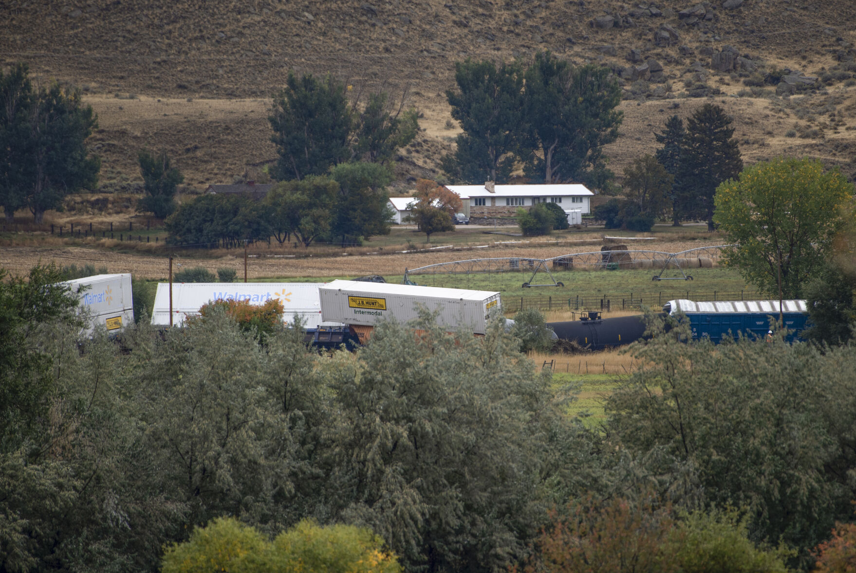 Train derailment near Bridger